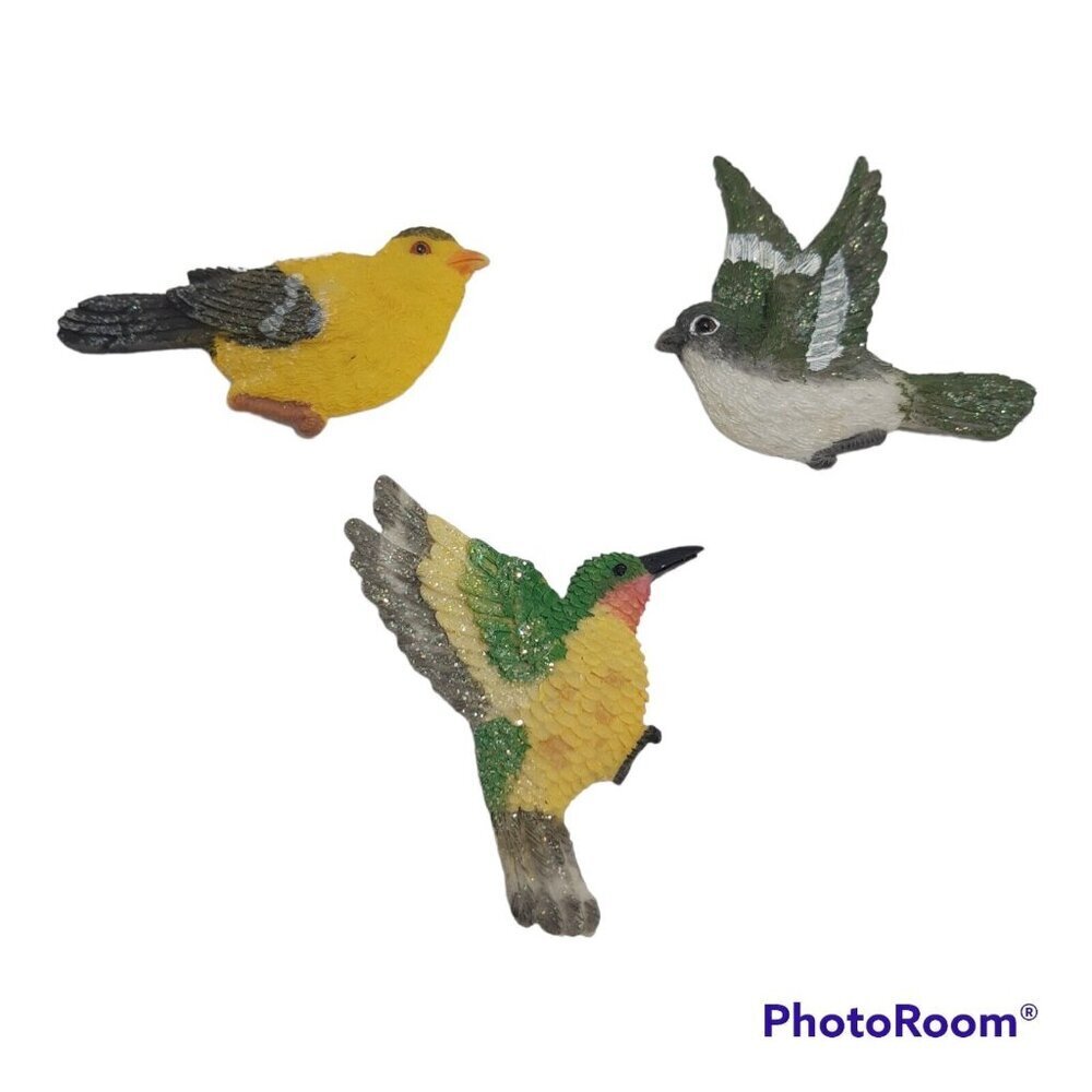 3D Fridge Magnets Birds Lot of 3 Resin Ceramic Chickadee Hummingbird Goldfinch